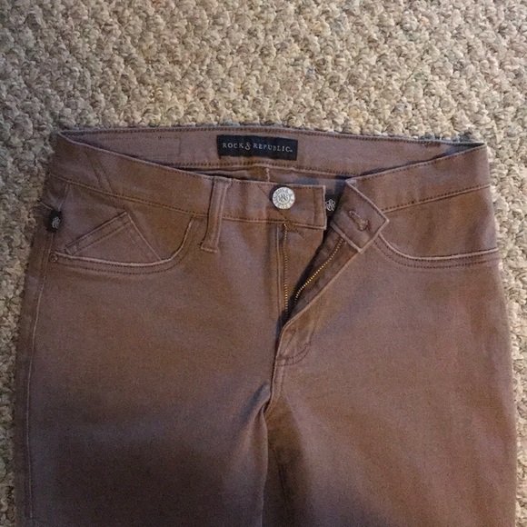 Like new  Rock&Republic jeans - Picture 2 of 6